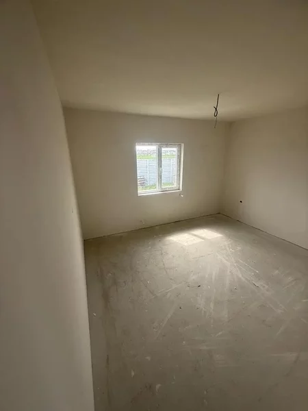 Varteju case noi la cheie, comision 0%